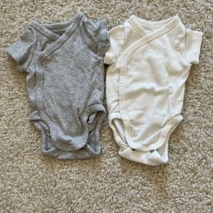 gently used (like new) onesies and one-pieces from h&m.